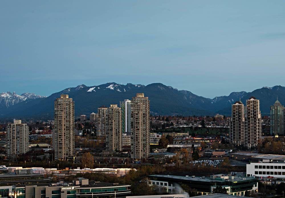 Delta Hotels By Marriott Burnaby Conference Centre Esterno foto